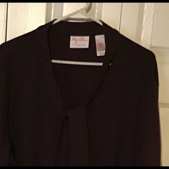 Sweater - Picture 2 of 2